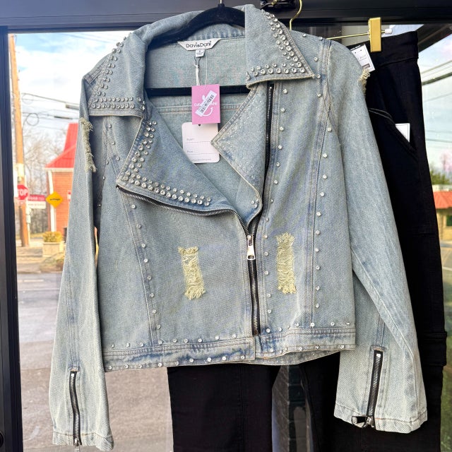 OUTERWEAR & JACKETS | Charlie Boutique